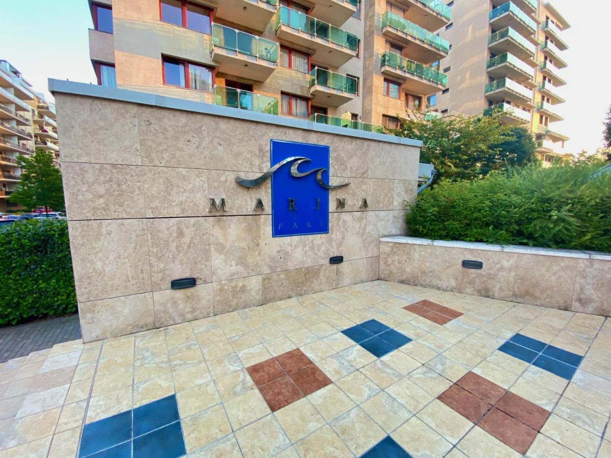 Marina Panorama Apartment & Garage Budapeste Exterior foto